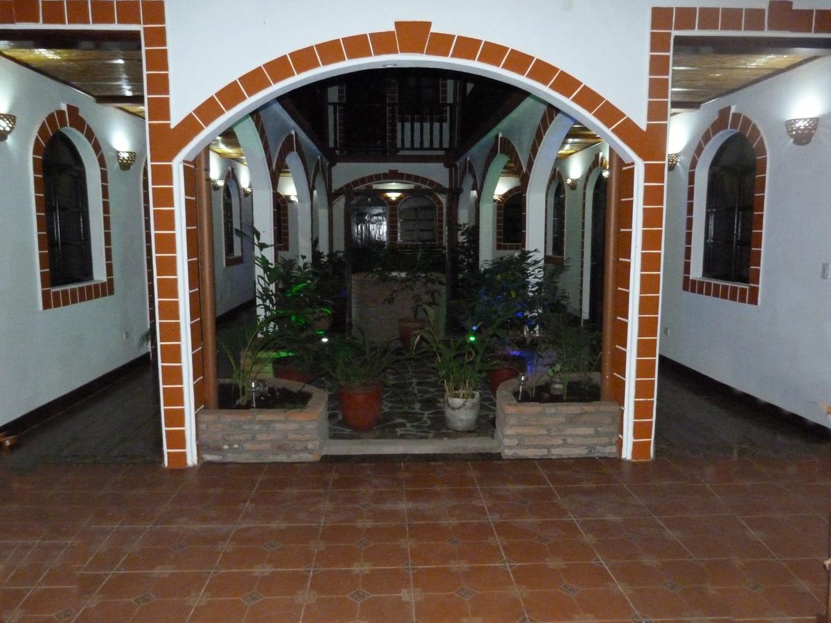 Hotel La Gran Sultana Granada Exterior photo