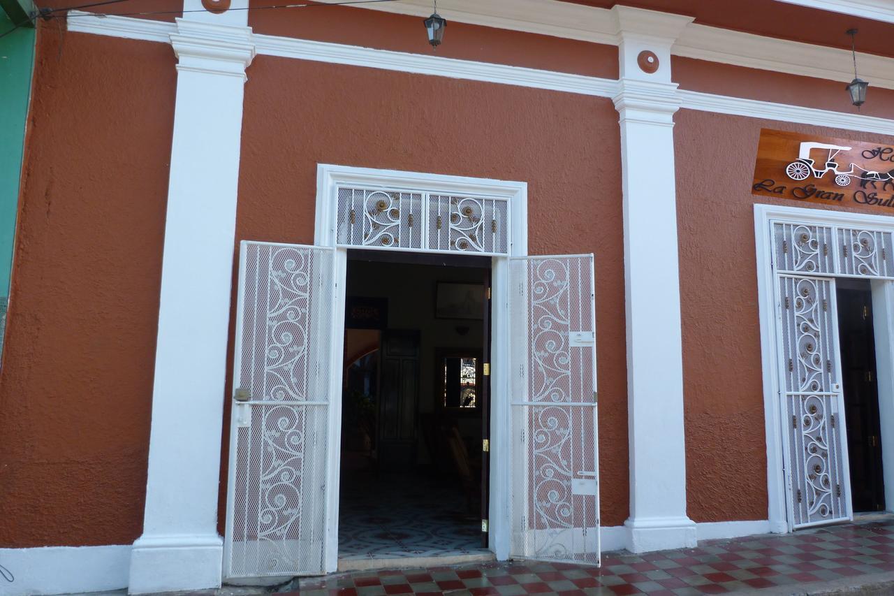 Hotel La Gran Sultana Granada Exterior photo