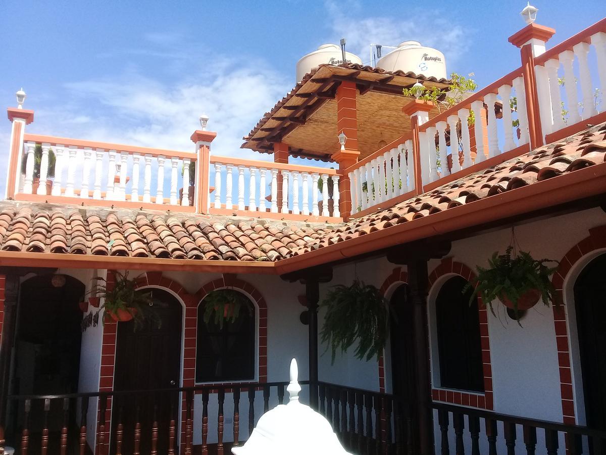 Hotel La Gran Sultana Granada Exterior photo